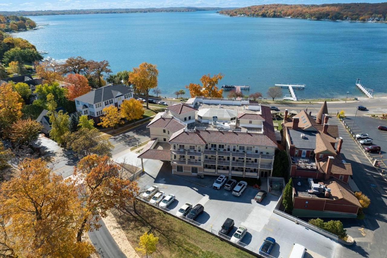 Bella Vista Suites Lake Geneva Eksteriør bilde